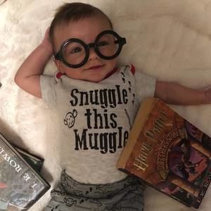 Meet your Posher, Cassandra